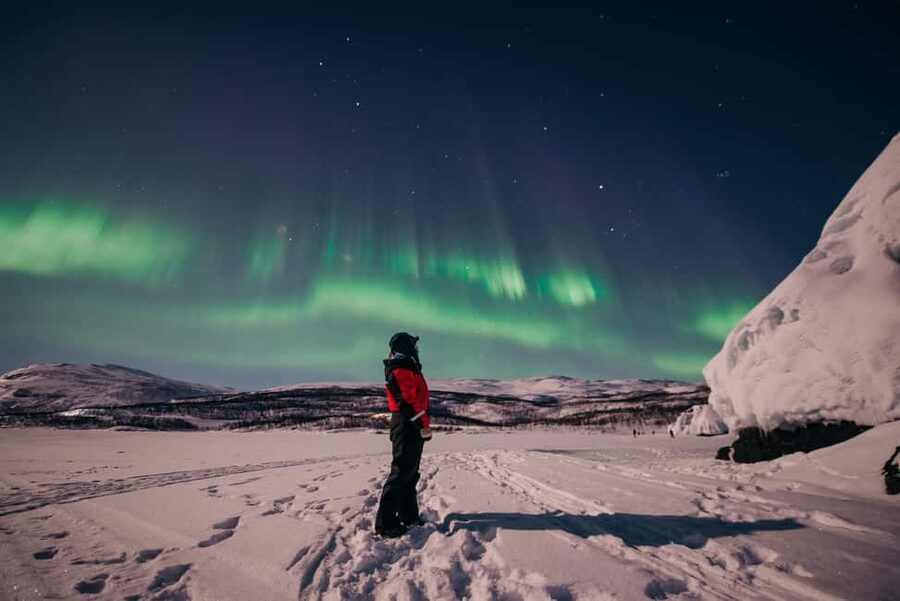 Abisko: Aurora Car Chasing Tour with Photographer - Price and value: what $165 buys you in the real world