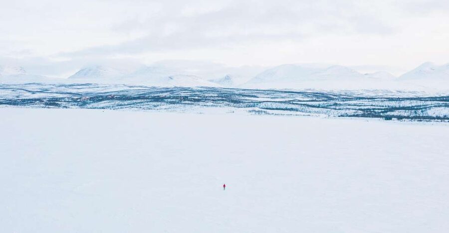 Abisko: Lake Torneträsk Arctic Ice Fishing Trip - Timing, meeting point, and pickup at Abisko Östra