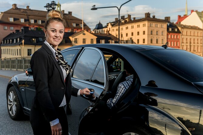 Airport Limousine Transfer: Arlanda Airport to Stockholm City 1-7 Passengers - Who This Transfer Is Perfect For (and Who Should Skip It)