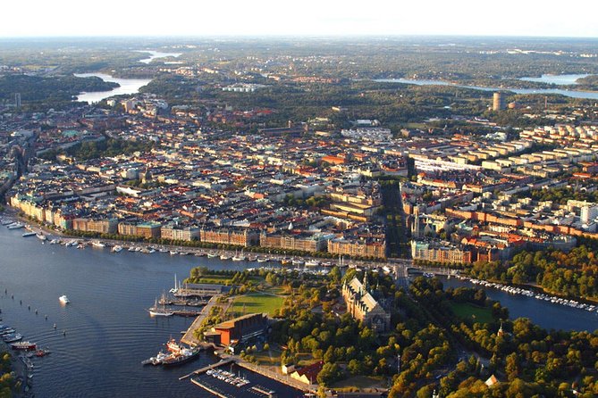 Airport Transfer: Airport ARN to Stockholm by Luxury Van - Best Times and Best Travelers for This Service
