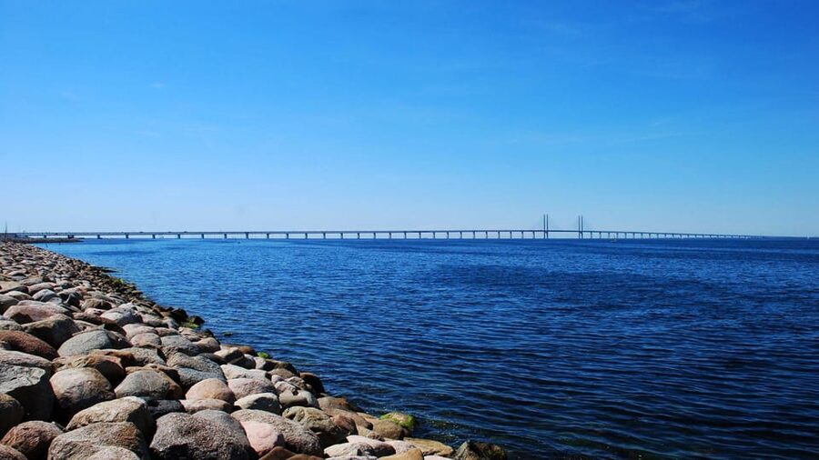 Best of Malmö: Private Walking Tour with a Local - Malmöhus Castle: views and museum options, with smart expectations