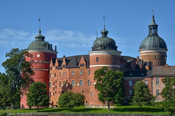 Castle Gripsholm and Drottningholm Palace(private service) - Who This Castle Day Suits Best