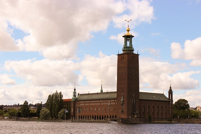 City Hall, Old Town & Vasa Museum - all-in-1 guided experience - Key Things to Know Before You Go