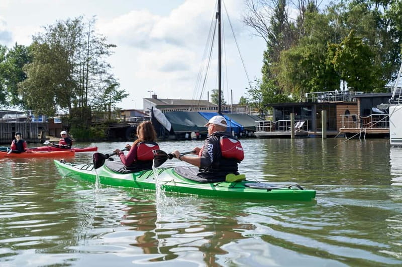 City Kayak Tour - Starting in Lilla Bommen, right where Gothenburg shows itself