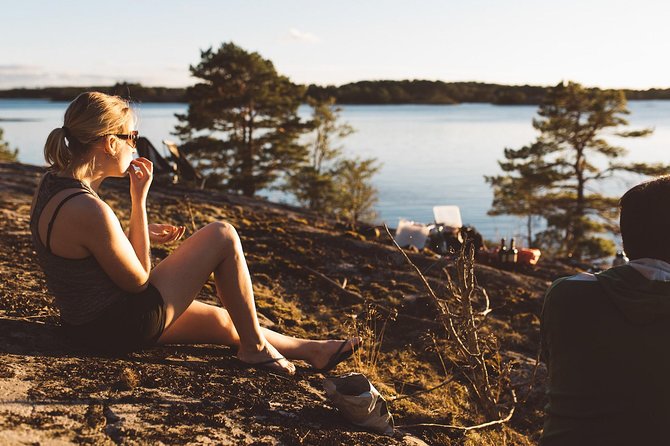 Culinary Kayaking Adventure - Saint Anna Archipelago of Sweden - Day three toward the outer archipelago: salt-resistant islands and the last-night feast