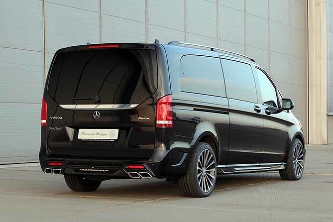 Departure Private Transfer Stockholm City to Stockholm Airport ARN by Luxury Van - Why this private Arlanda transfer beats public transit