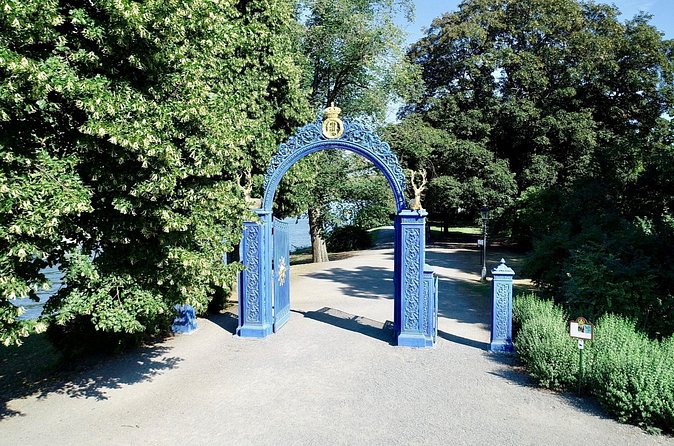 Djurgården Sightseeing Tour - Meet at Djurgårdsvägen 2, Then End Right Back Where You Started