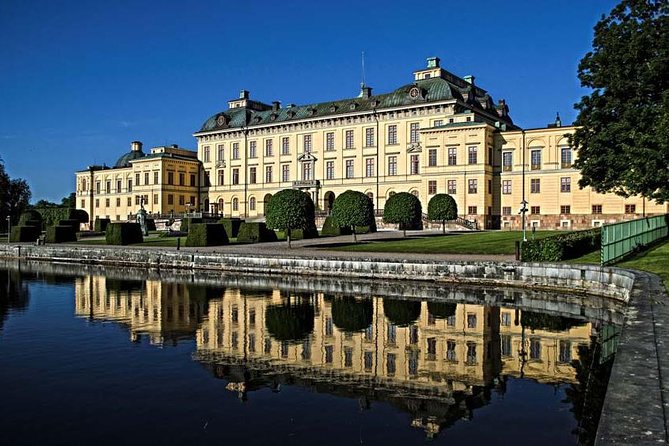 Drottningholm Palace Private Guided Tour - Private pickup anywhere in Stockholm, then straight to Drottningholm
