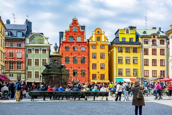 e-Scavenger hunt Stockholm: Explore the city at your own pace - How the Stockholm e-Scavenger Hunt Works on One Phone