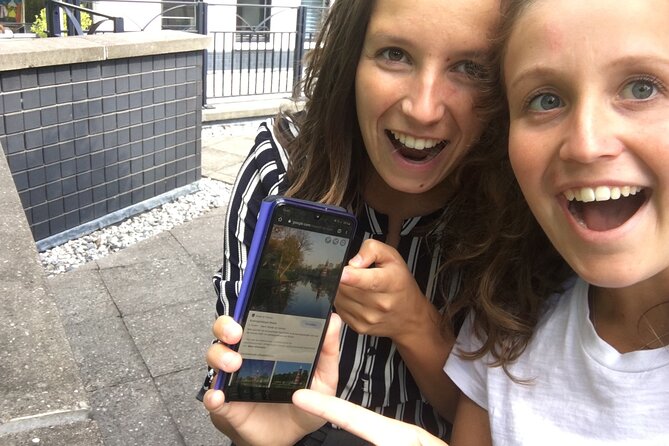 e-Scavenger hunt Stockholm: Explore the city at your own pace - Gamla Stan and Stortorget: Cobblestones, Short Streets, Real Atmosphere