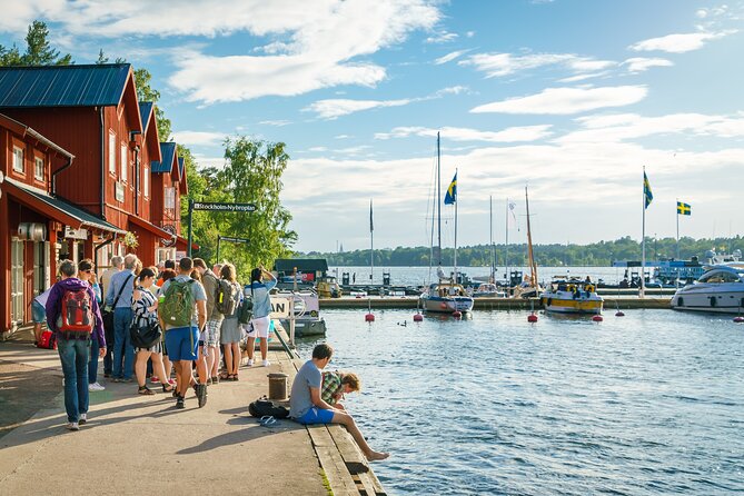 Economy Transfer from Stockholm City To Arlanda Airport - Practical Tips to Make Pickup Smooth in Stockholm