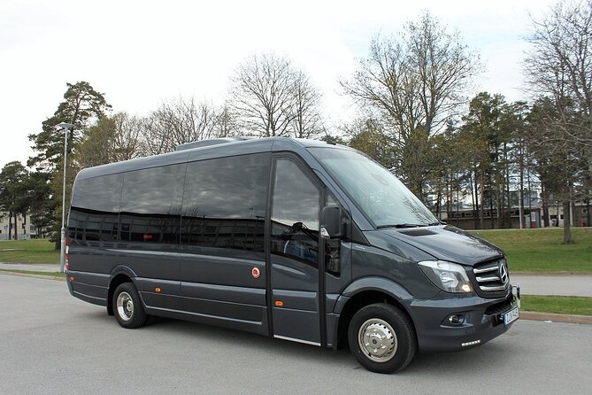 Economy Transfer from Stockholm City To Arlanda Airport - Who This Transfer Is Best For