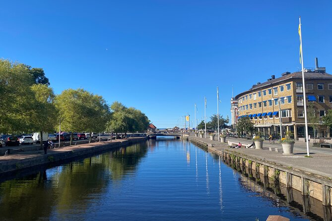 Escape The City Jönköping - City Walk With Puzzles - How the app route and question flow shape the walk