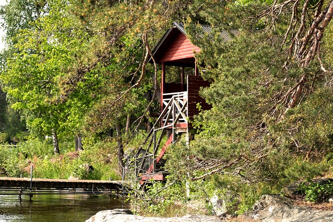 Escape to Idskär by Vintage Wooden Boat - From Pålsundet to Idskär, the feel of this 8-hour escape