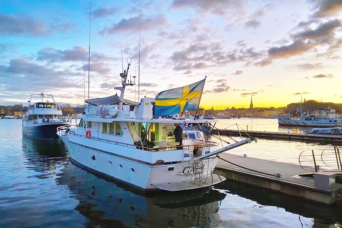 Exclusive Yacht Tour of Stockholm: sunset, dinner, lunch, cruise - Kastellholmen and Kastellet: A fortress view that feels close