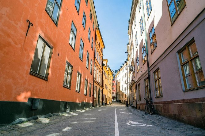 Explore Stockholm in 60 minutes with a Local - Café Sten Sture: A Swedish Pastry Break That Feels Local