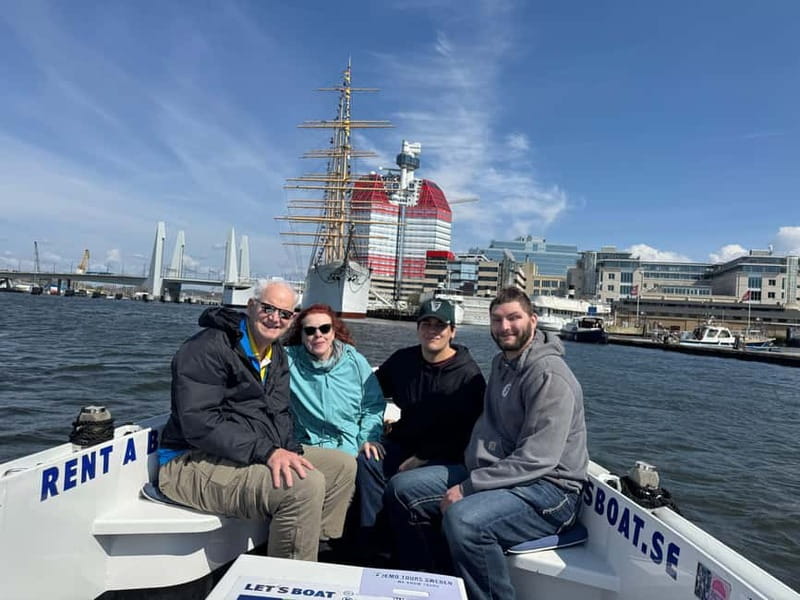 Gothenburg: Private Göta Älv Boat Tour with Pickup - Hotel Pickup and the Private Boat Check: Where Value Lives