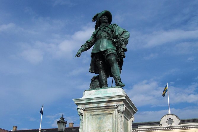 Gothenburg - Private Historic Walking Tour - Private group touring: what “up to 15” really means for you