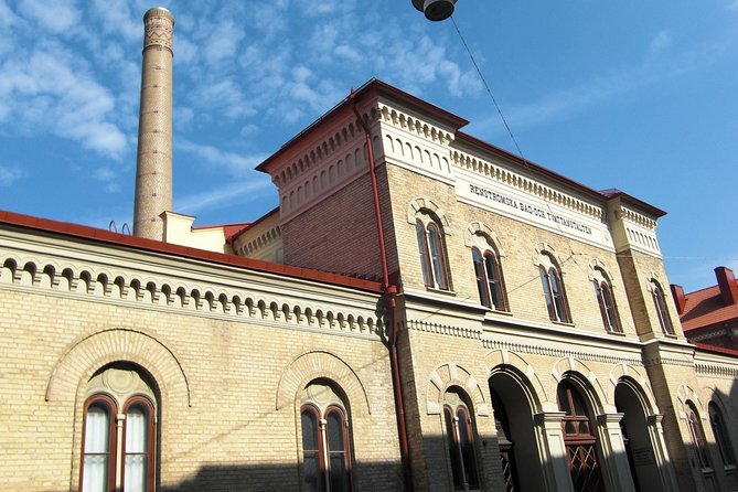 Gothenburg - Private Historic Walking Tour - Town Hall, market hall, and Domkyrkan Cathedral on a walking spine