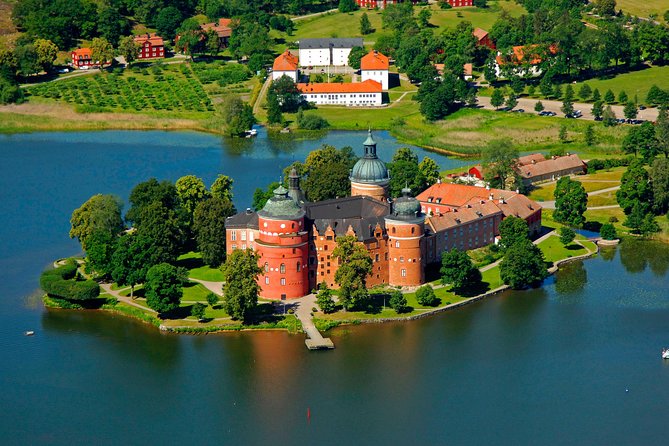 Grand Castle Tour Drottningholm and Gripsholm (private service) - Key points to know before you go