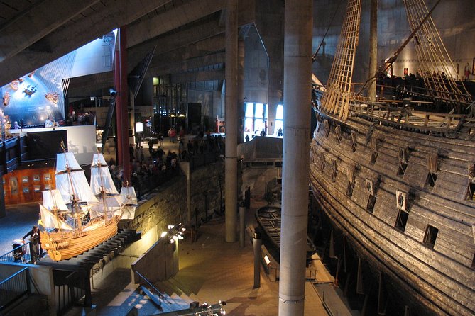 Grand Stockholm Highlights + Vasa Museum (private service) - Gamla Stan in 40 minutes: medieval streets and the 1252 marker