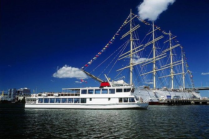 Guided boat tour to Vinga in Gothenburg - Onboard commentary: Swedish and English, and why your seat matters