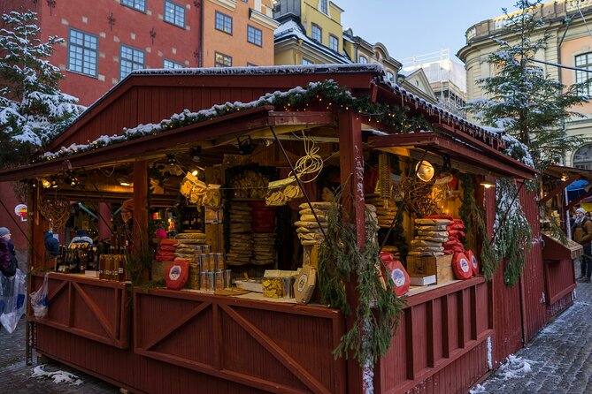 Guided Stockholm Christmas Tour - Warm glögg and Swedish treats, not just sightseeing fuel