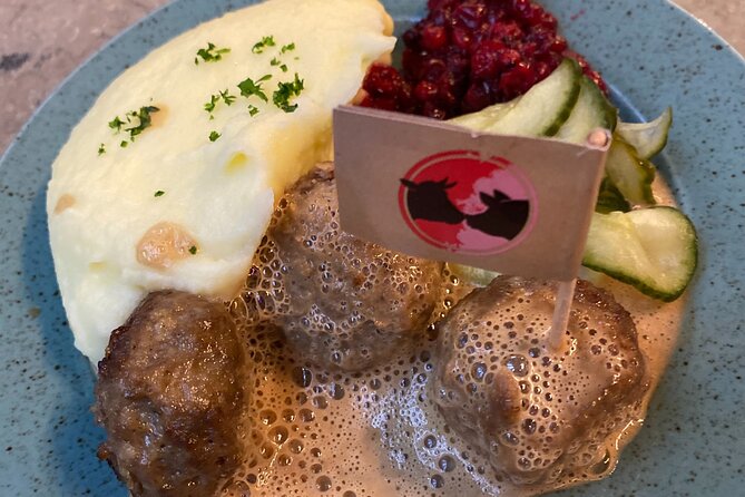 Guided Swedish Food Walking Tour in Stockholm - Chocolate atelier finale at The Chocolate Factory: pralines, cakes, and fika