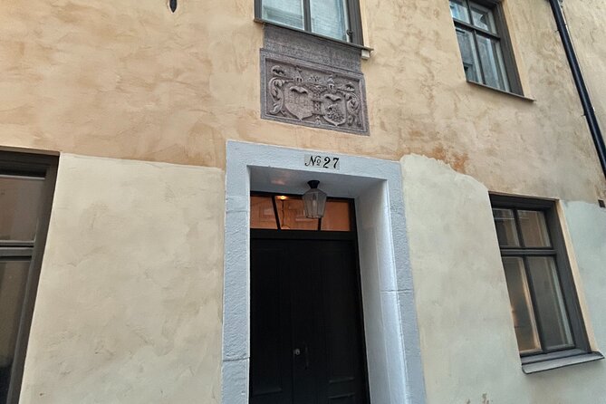 History and Secrets of Gamla Stan Audio GPS Guided Walking Tour - Squares and royal statues: the part of Gamla Stan that feels ceremonial