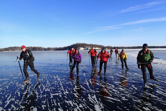 Introduction to Ice Skating on Natural Ice in Stockholm - Who should book this natural-ice class?