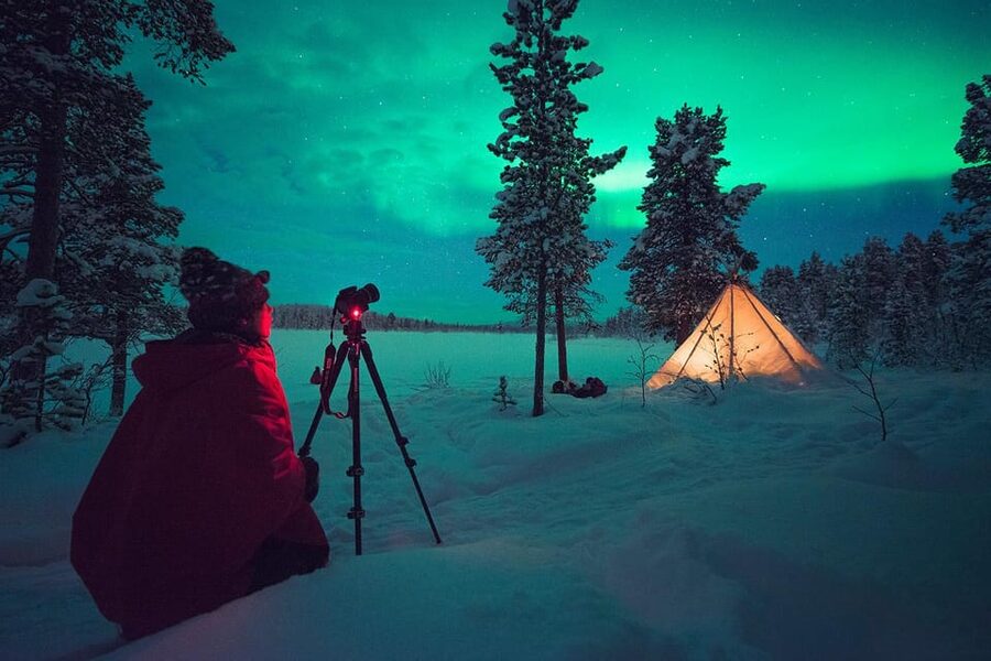 Kiruna: Northern Light Photo Tour with Equipment - Kiruna After Dark: Why a Photo Tour Works Better Than Guessing