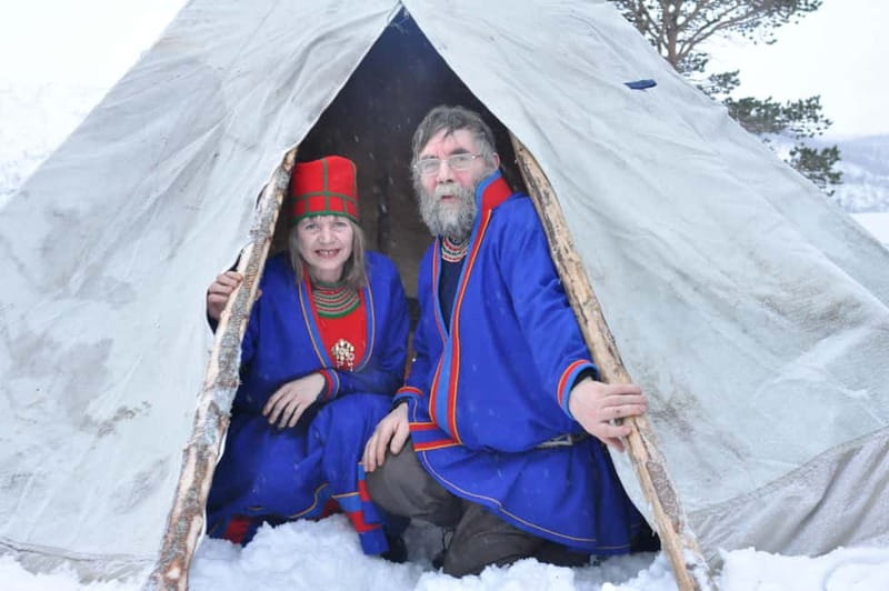 Lapland: A day on the trail of the Sami indigenous people - Rengärde and wildlife time on Laisälven