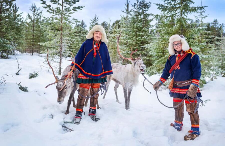 Luleå: Meet and Feed the Reindeer – Short Experience - Location and Timing: Finding Bärslingan 37B in Luleå