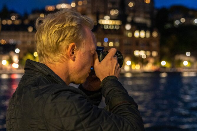 Magical ''Stockholm by Night'' Photo Walk - Night photography basics that actually get you to better shots