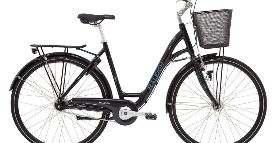 Malmö: City Bike Rental - Your one-day route: tower, architecture, and time for real breaks