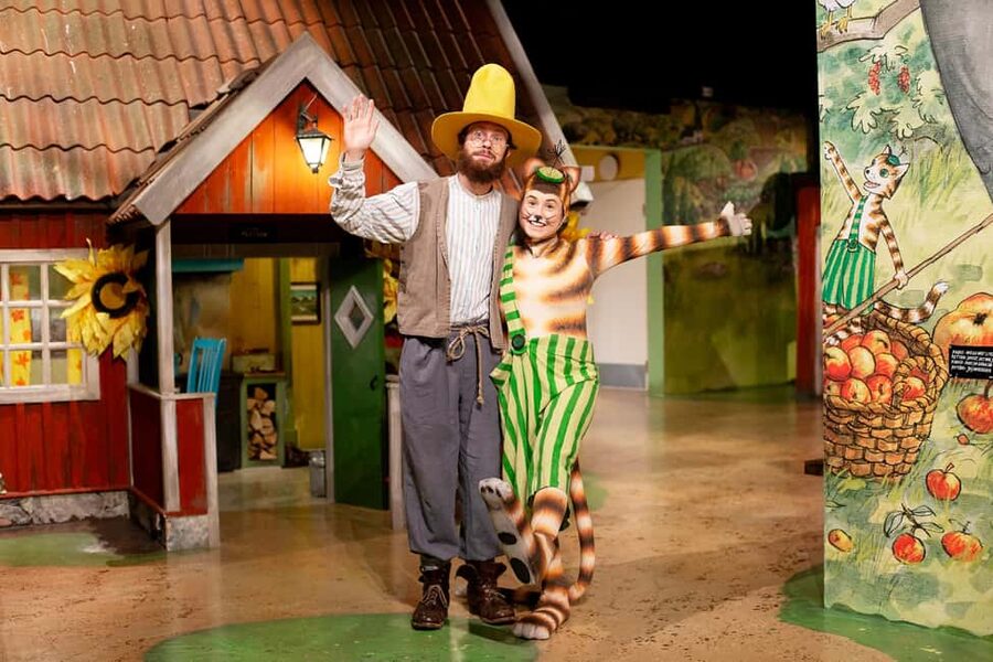 Malmö: Funnys Äventyr - Play Areas, Kids’ Theater & Carousel - Funnys Äventyr in Malmö: a full day of storyland play