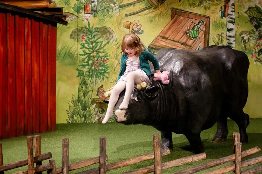 Malmö: Funnys Äventyr - Play Areas, Kids’ Theater & Carousel - Who this fits best in Malmö, and who may want alternatives