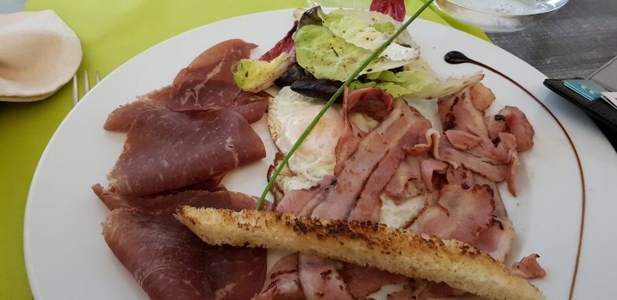 Malmö: Self-Guided Food Tour - Dietary needs: how to make the tour work for your body