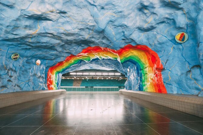 Metro Art Tour Stockholm - The meeting points: Centralplan at the start, Sergel’s Square at the end