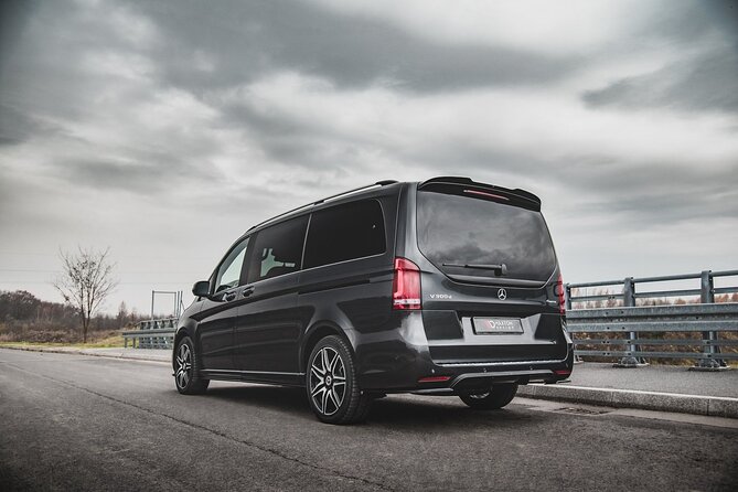 Minivan Arrival Transfer Stockholm Airport ARN to Stockholm City - Key points before you commit