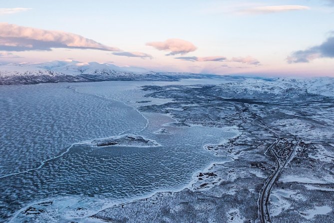 Morning hike in Abisko National Park - What to Wear and Bring for a Comfortable Winter Hike