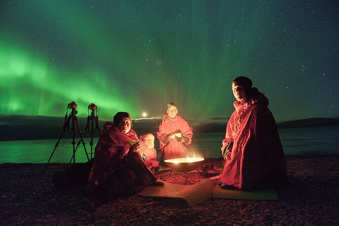 Northern Light Photo tour - The included photo kit, plus one thing you must plan for