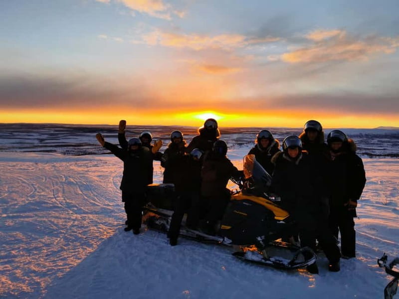 Once-in-a-lifetime Snowmobile Safari to Lapland Viewpoint - Quick hits before you go