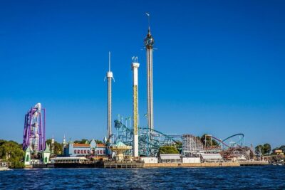 Private full day VIP city tour by limousine car in Stockholm