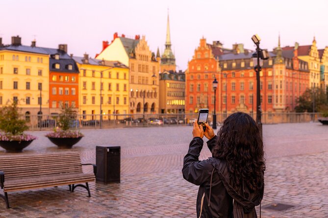 Private Golden Hour Photo Walk in Stockholm - Stop 3: Mariaberget, a change of pace with built-in practice time