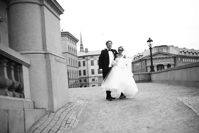 Private Photo Session with a Local Photographer in Stockholm - Money-back guarantee, but cancellations are a different story