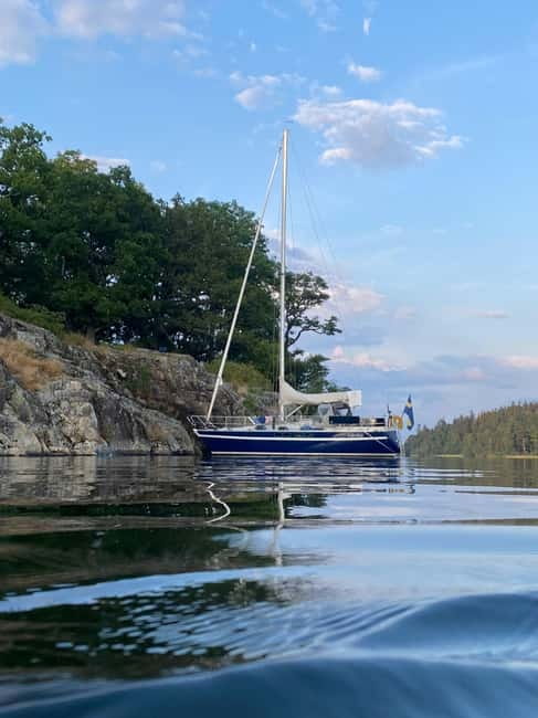 Sail & See -Private sailing Tour with Swimming & Sightseeing - Solna strandväg, then a comfortable rhythm with a tiny group