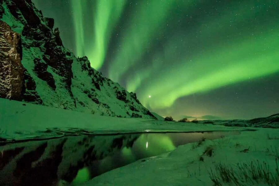 Sälen: Northern Lights Snowshoe Adventure with Pickup - Quick hits before you go
