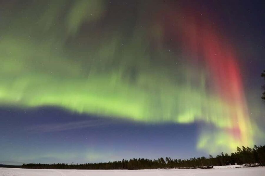 Sälen: Northern Lights Snowshoe Adventure with Pickup - The Northern Lights hunt, with honest expectations about the sky