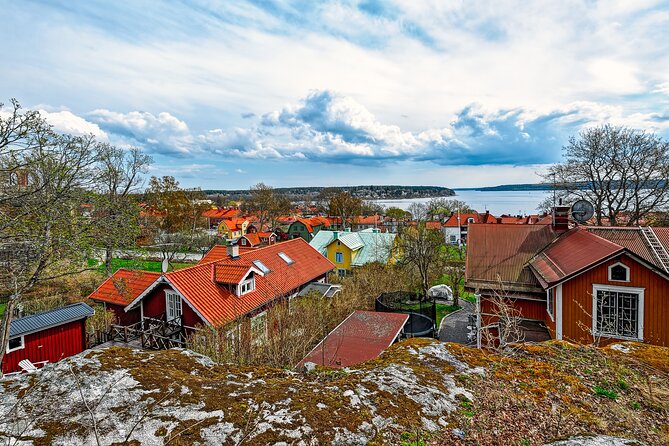 Sensational Sigtuna: A Self-Guided Audio Tour - Candy at Augusta Janssons and the quiet drama of old houses